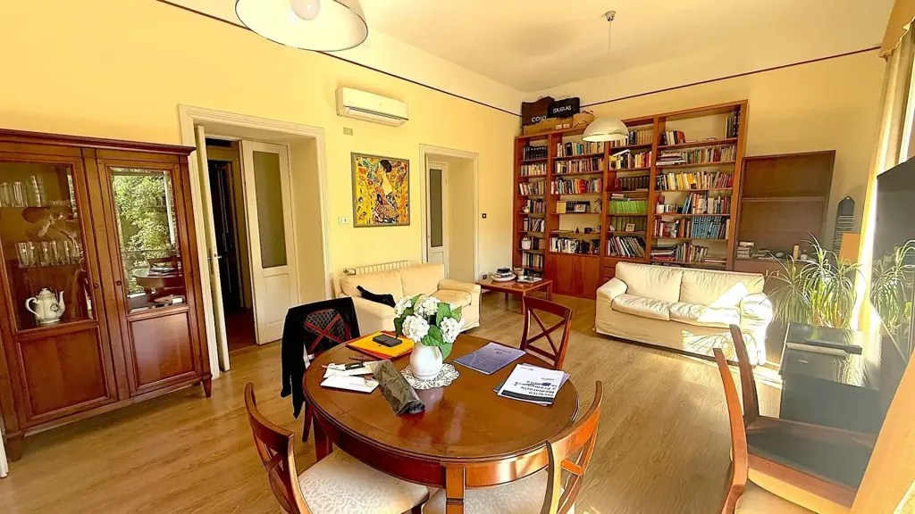 Salle à manger - Modernised Apartment with Balcony in Cagliari