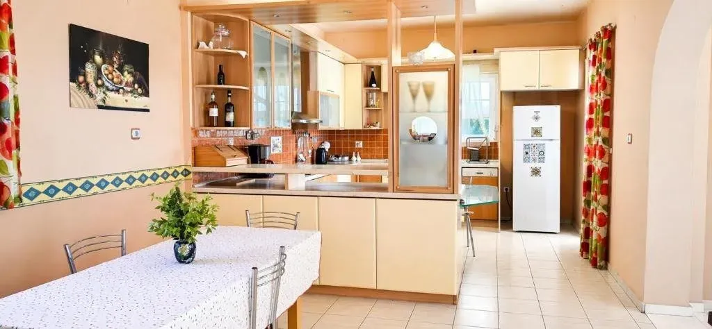 Dining Room - Luxury Villa with Panoramic Views in Argostoli