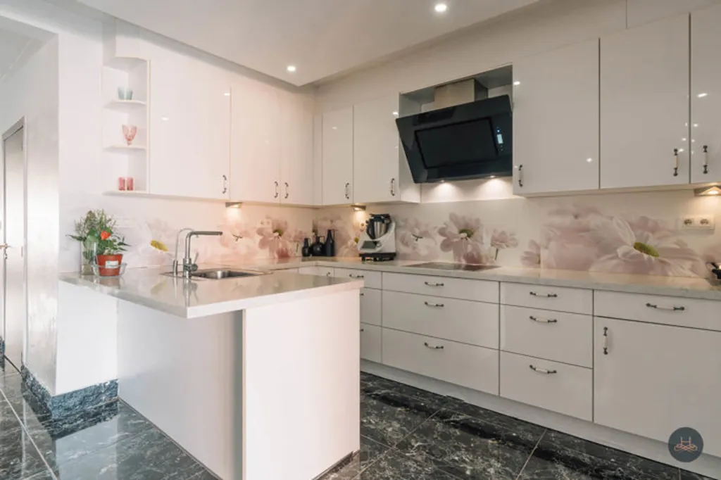 Kitchen - Family House with Garden in Lier