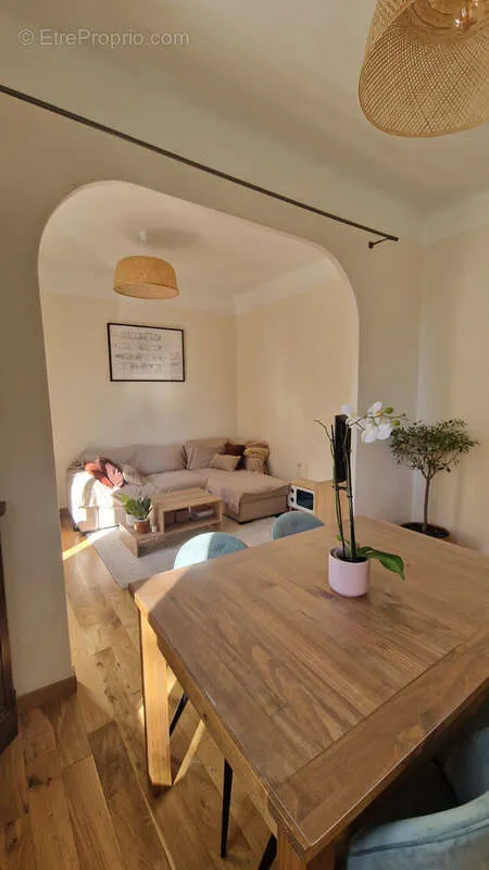 Salle à manger - Appartement Atypique avec Balcon à La Seyne-sur-Mer