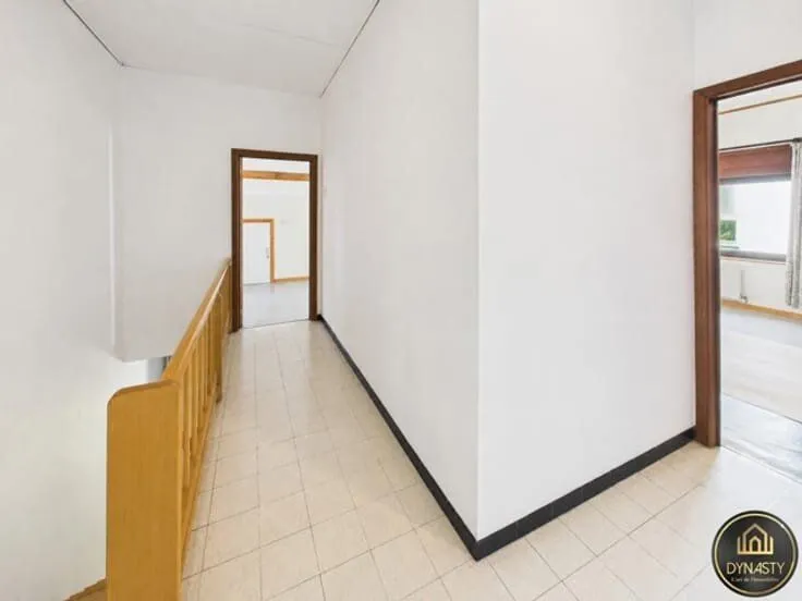 Maison 6 chambres à Libramont