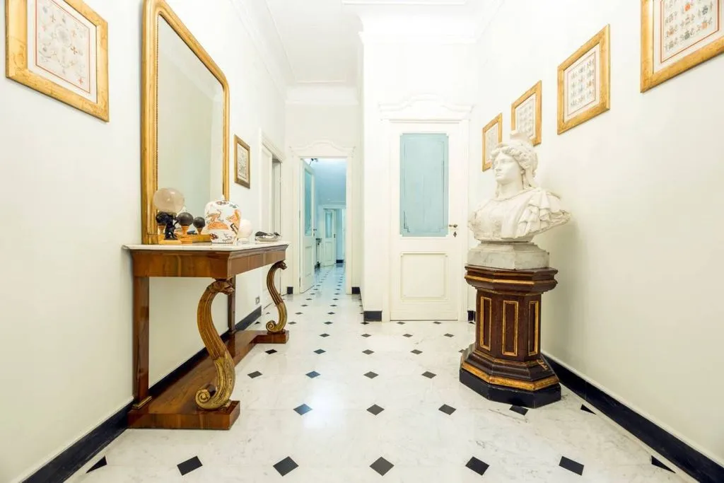 Entrée - Luxury Villa with Sea View in Genoa