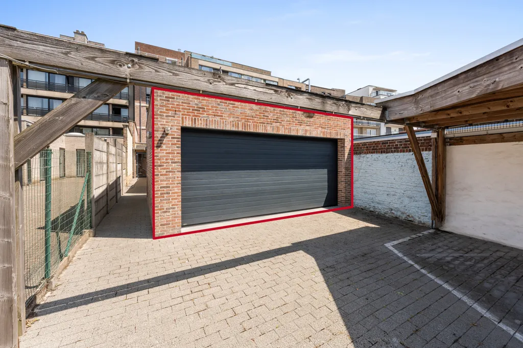 Extérieur - Duplex avec Vue sur la Place à Deinze