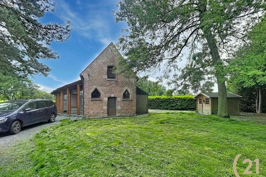 Extérieur - Maisonnette Charmante dans le Domaine d'un Château à Braffe