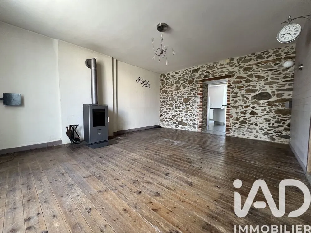 Maison 6 pièces à La forêt-sur-sèvre
