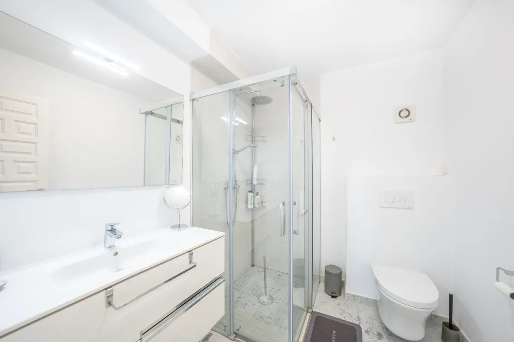 Salles de bain - Chalet with Sea View and Pool in Cap Martí