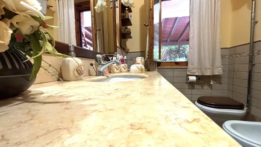 Bagni - Bifamiliar Villa with Garden in Ardea