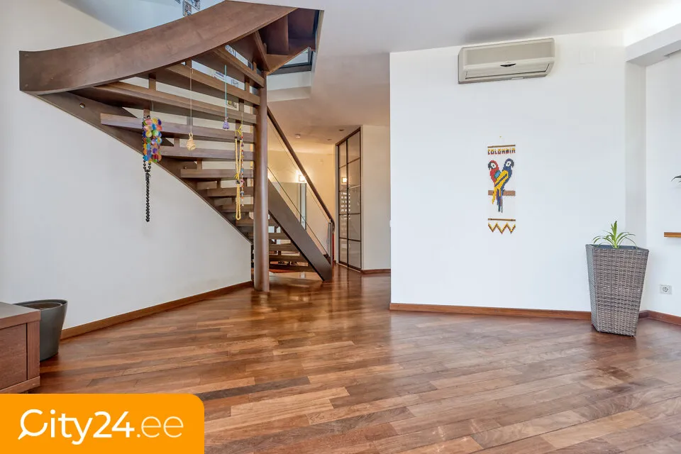 Séjour - Two-Story Apartment with Terrace in Riga Centre