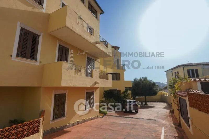 Extérieur - Trilocale with Balcony in La Maddalena