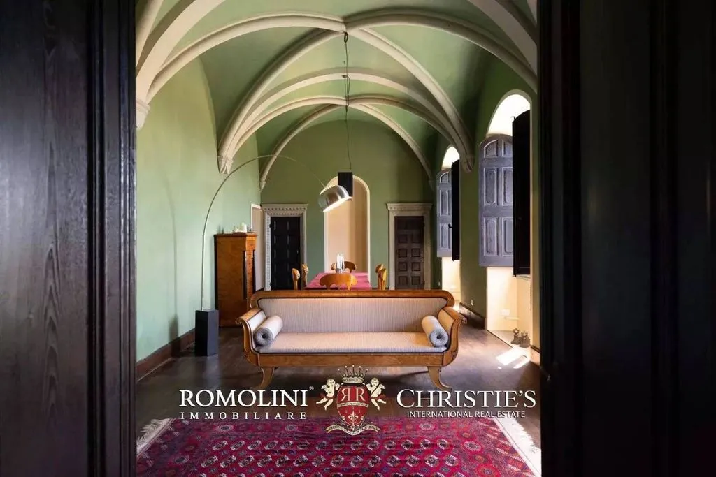 Séjour - Neo-Gothic Castle with Park in Reggello, Tuscany