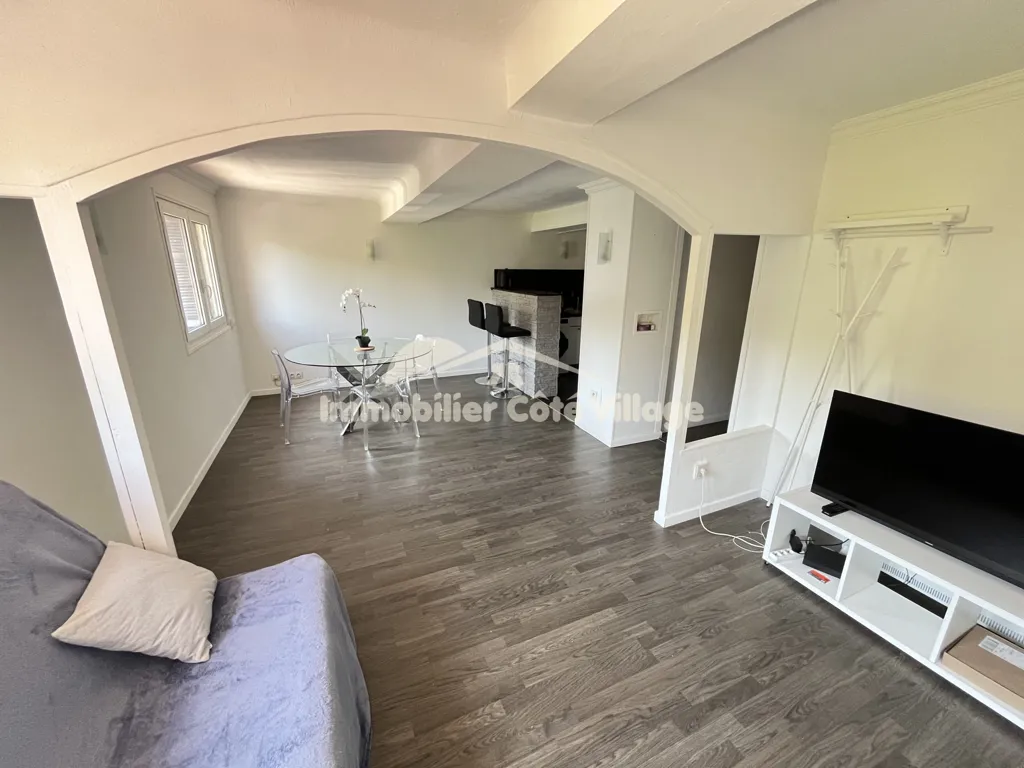 Elutuba - Furnished Flat on Main Street, Central Location