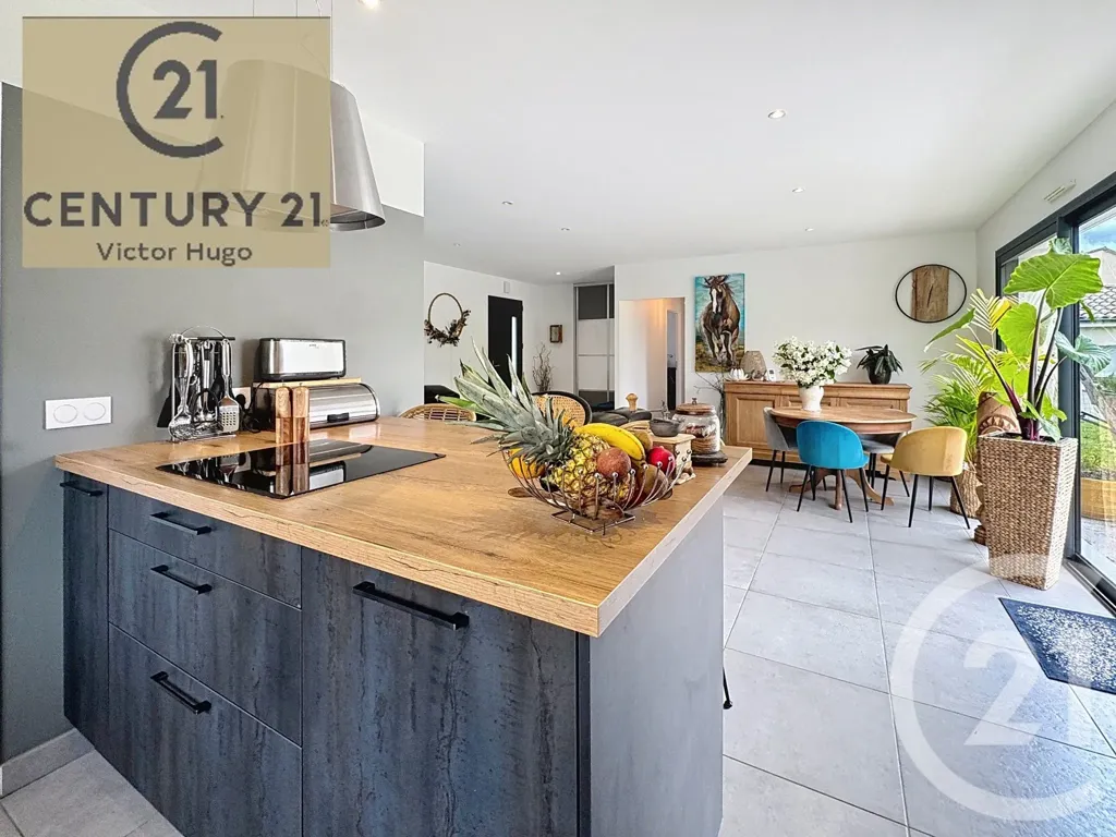 Cuisine - Maison Récemment Construite en Plain-Pied à Limoges