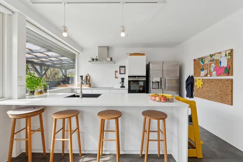 Cuisine - Renovated Villa with Terrace in Sunds