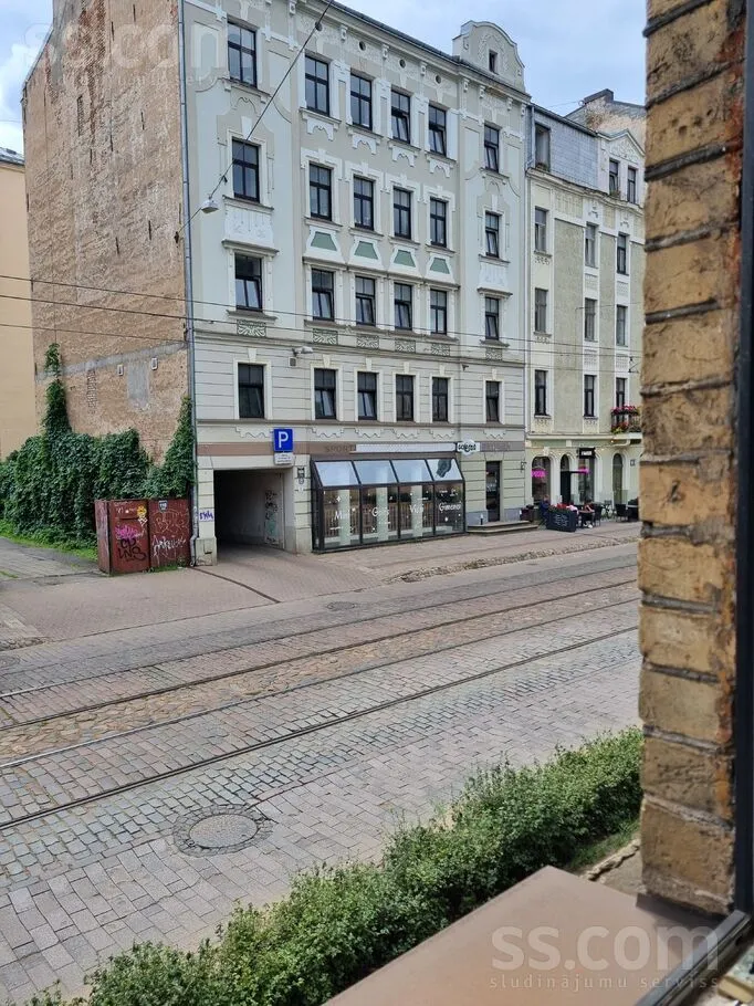 Balcon - Two-Storey Brick House with Garden in Riga Centre