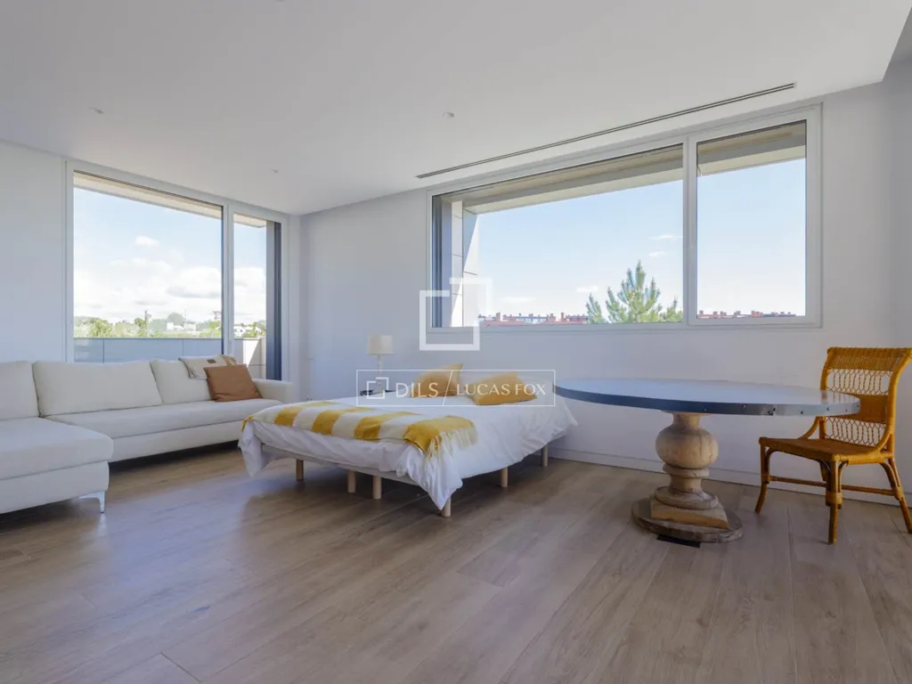 Bedrooms - Luxury Apartment with Golf Course Views in La Finca