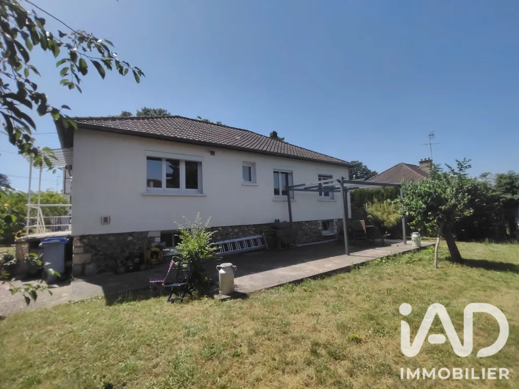 Giardino - House with Garden and Garage in Évreux