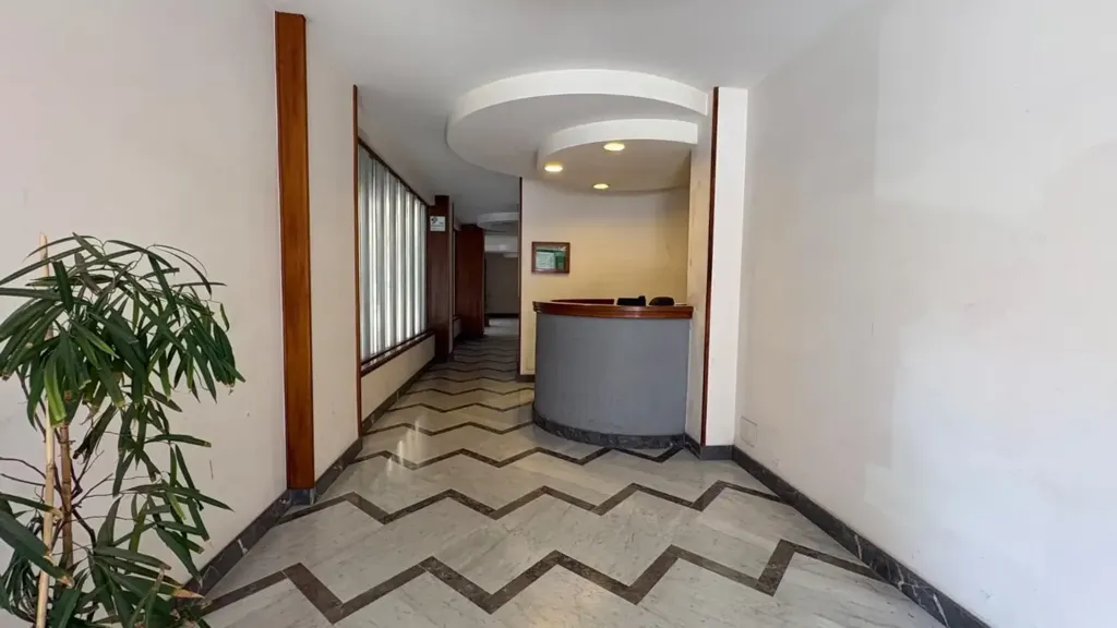 Esik - Apartment with Parking in Palermo
