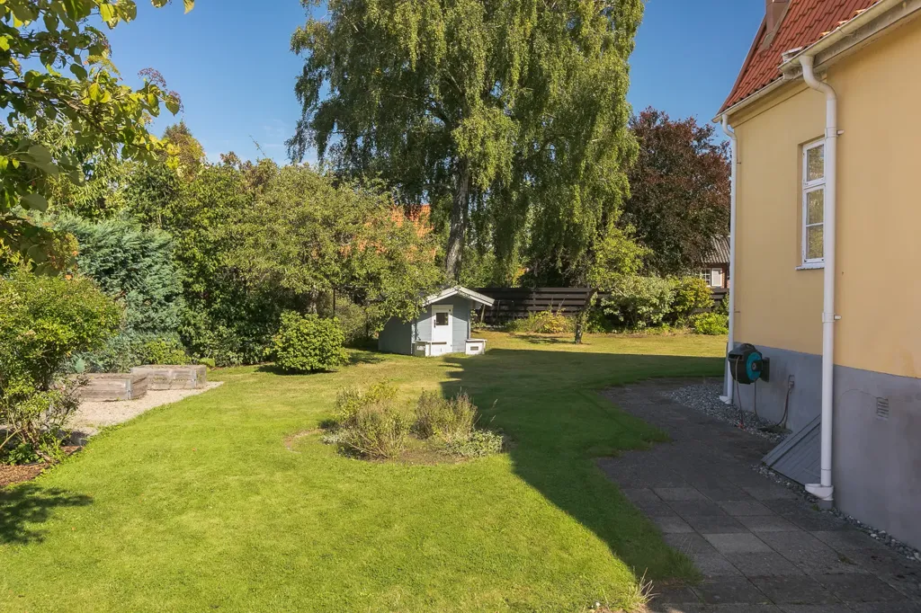 Aed - 1920s Villa with Pool in Skåne