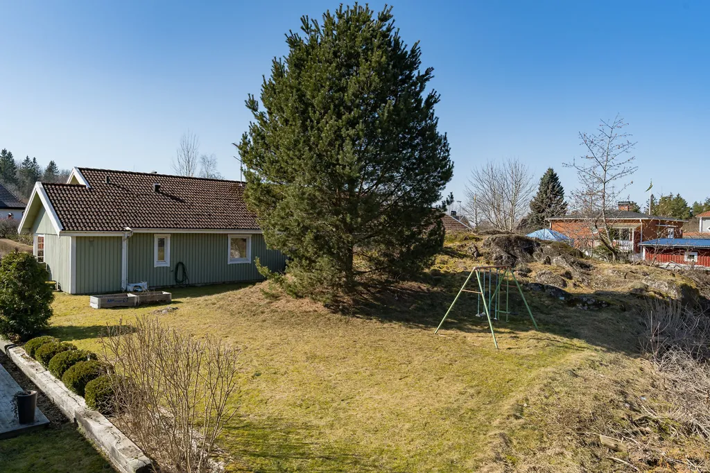 Aed - Duplex with Garden in Tenhult