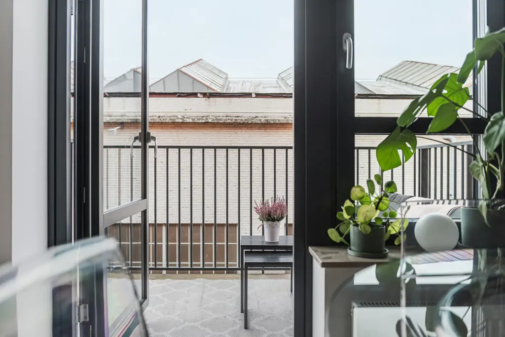 Modern Flat with Balcony in Varvsstaden