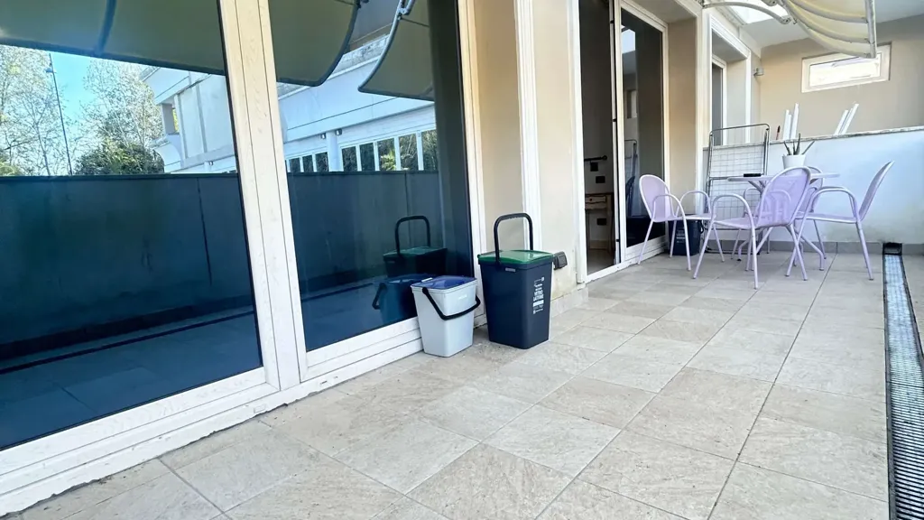 Terrass - Triplex with Pool View in Sirmione