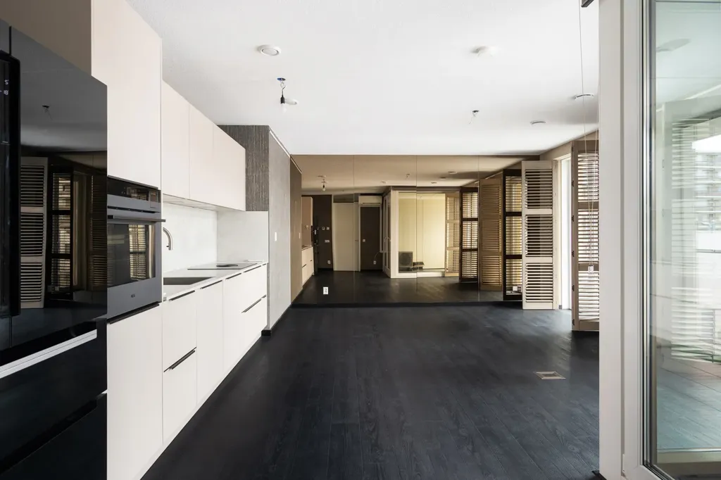Köök - Newly Built Portiekflat with Loggia in Rotterdam