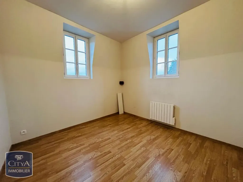 Toad - City Centre Flat with Proximity to Chartres Station