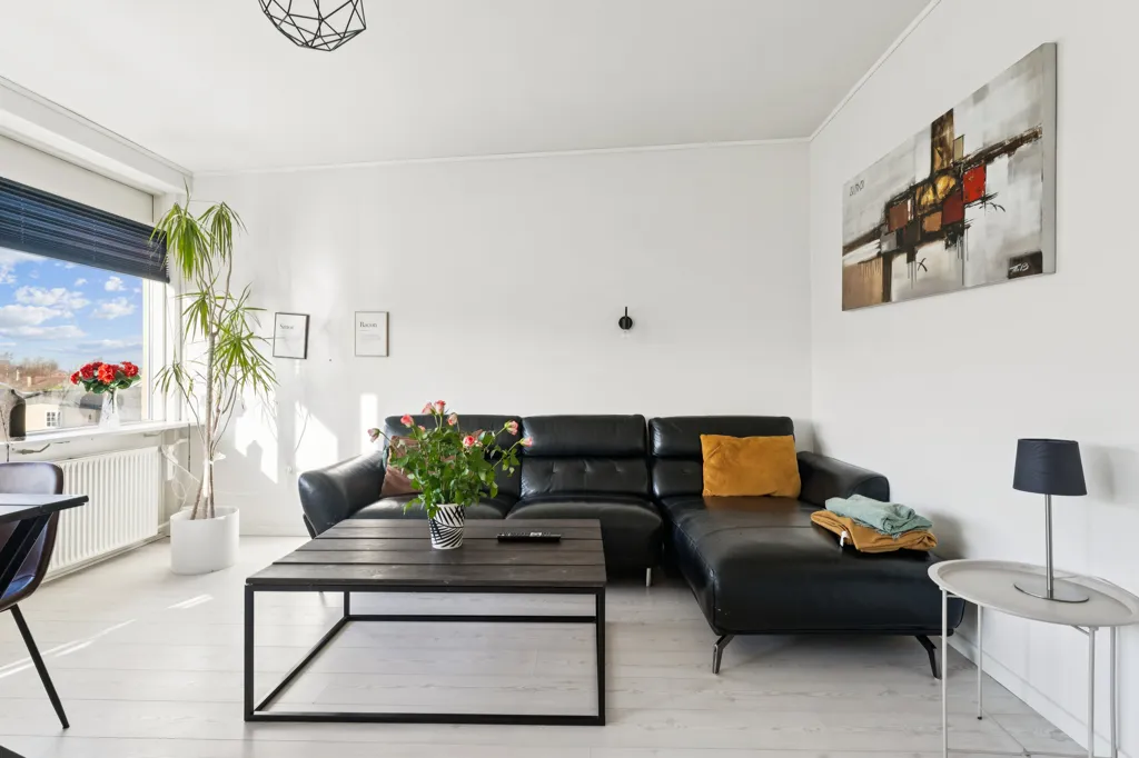 Soggiorno - Ready-to-Move-In Flat with Modern Kitchen in Randers