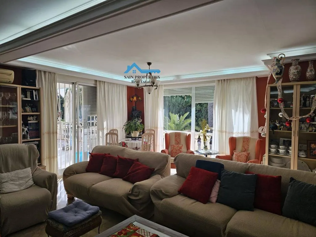 Elutuba - Luxury Villa with Pool in Colonia Escandinavia