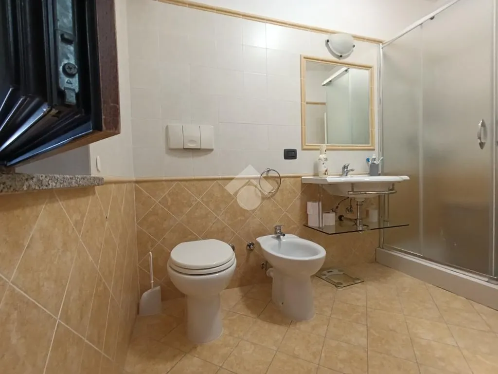 Salles de bain - Bright Apartment with Balconies in Cropani