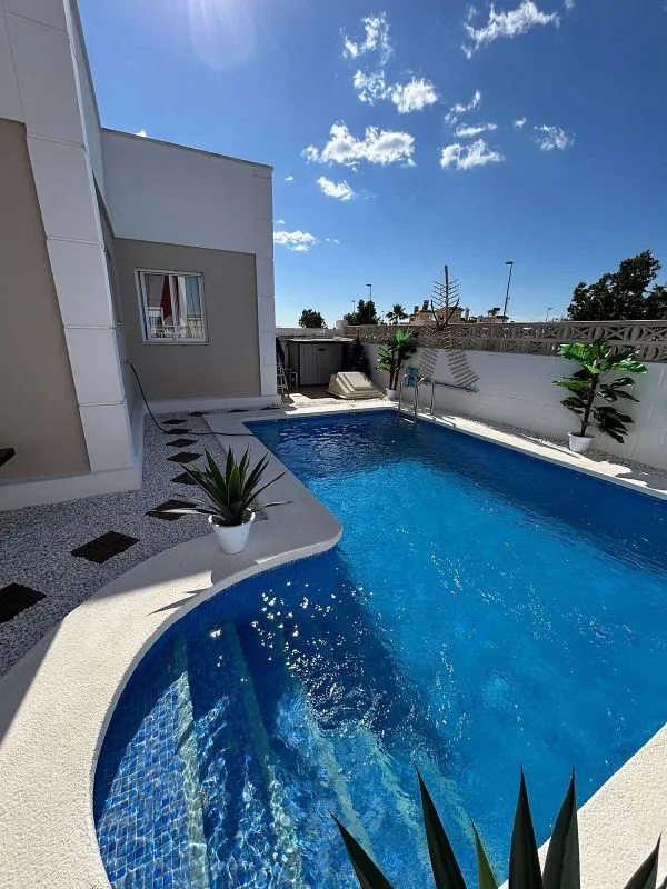 Pool - 2-Bedroom House with Pool in Avileses