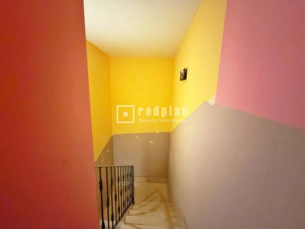 Toad - Apartment with Pool in Fontanar