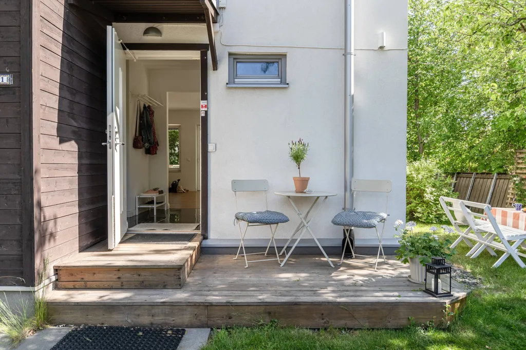Terrasse - Townhouse with Garden in Mälarhöjden