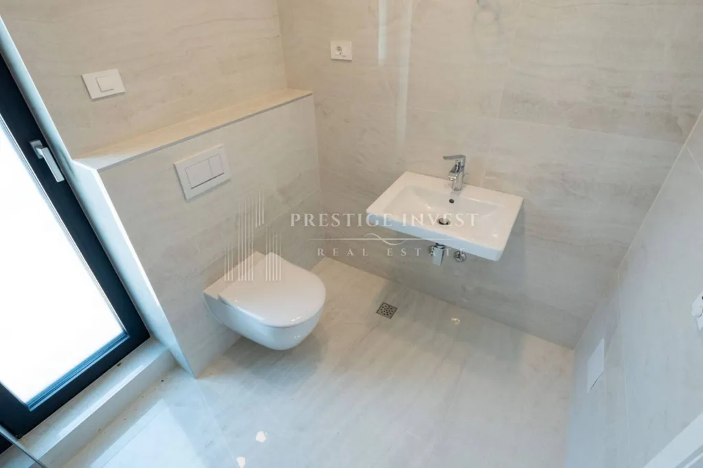 Bagni - Duplex Apartment with Private Garden in Zadar