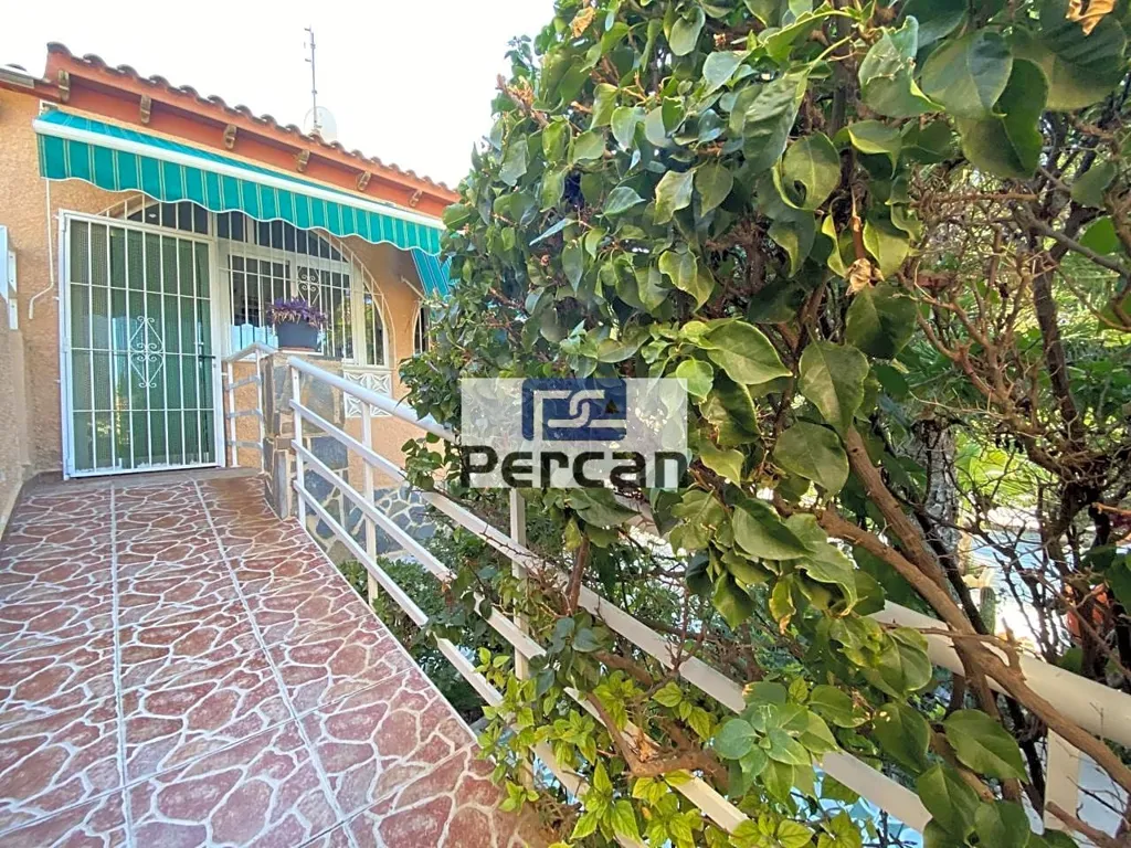 Terrass - Rustic Finca with Pool in Alicante