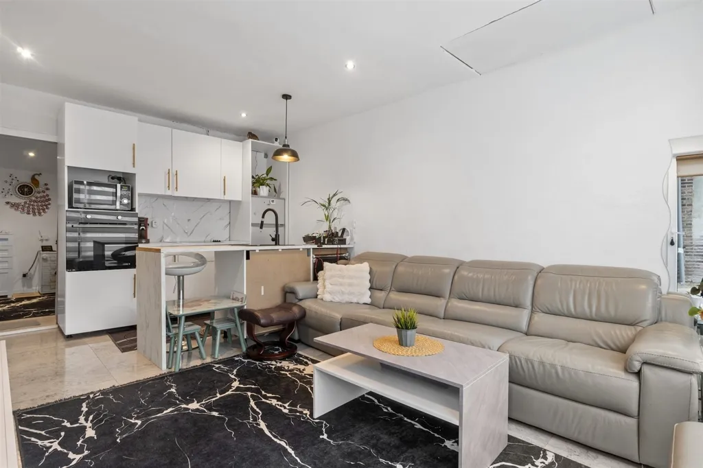 Soggiorno - Semi-Open Development with 6 Bedrooms in Overmere