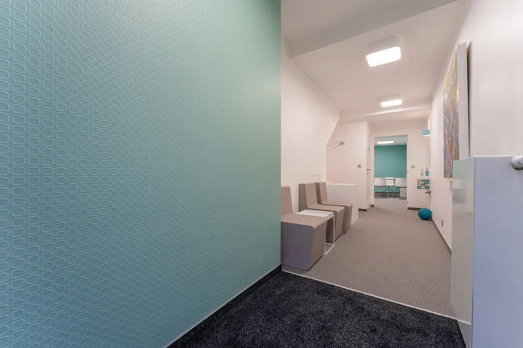 Esik - City Centre Office Space in Huy
