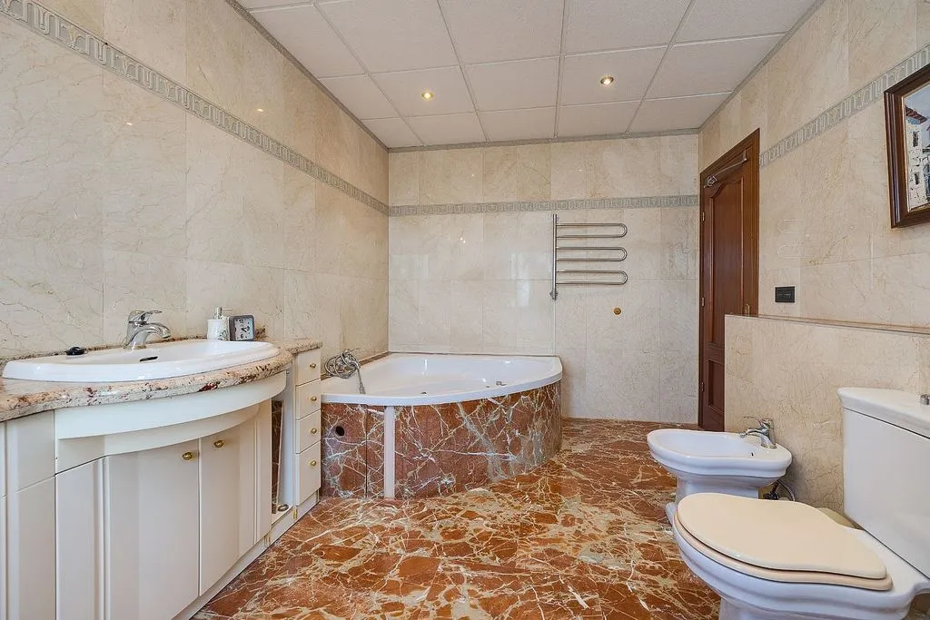 Vannitoad - Chalet with Pool and Terrace in El Chaparral