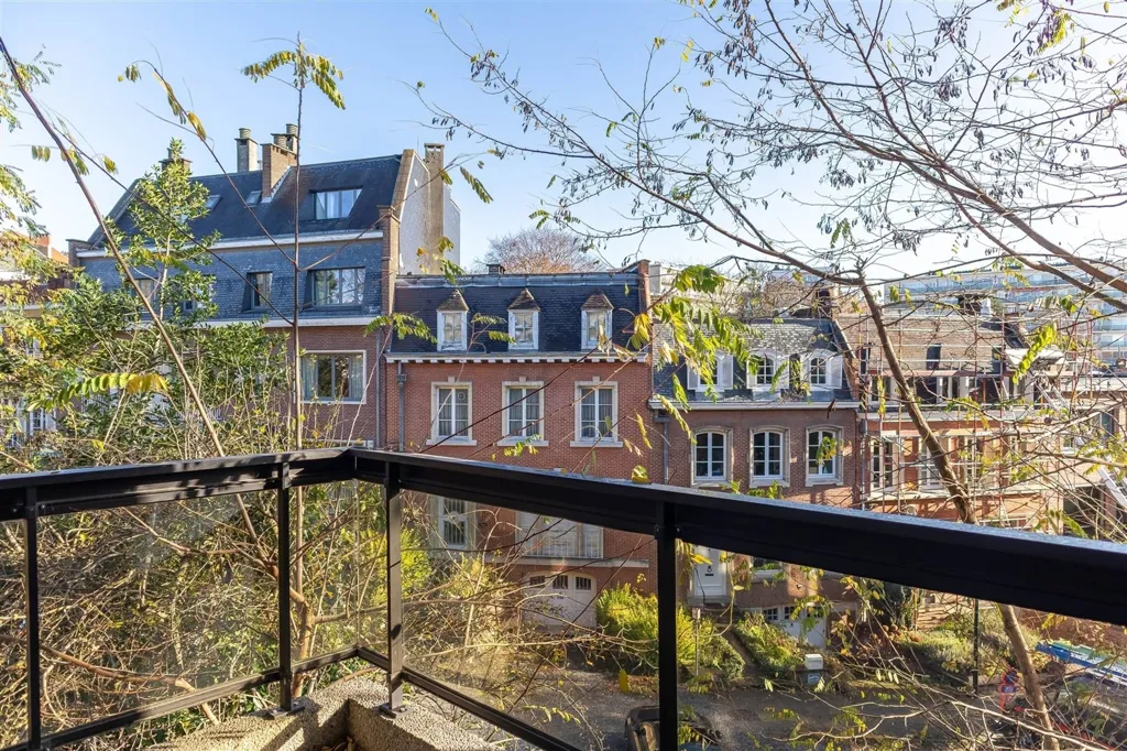 Rõdu - Apartment with Terraces in Uccle's Messidor