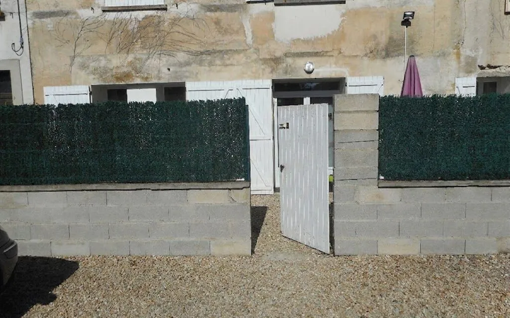 Extérieur - Appartement T3 avec Cour à Ocquerre