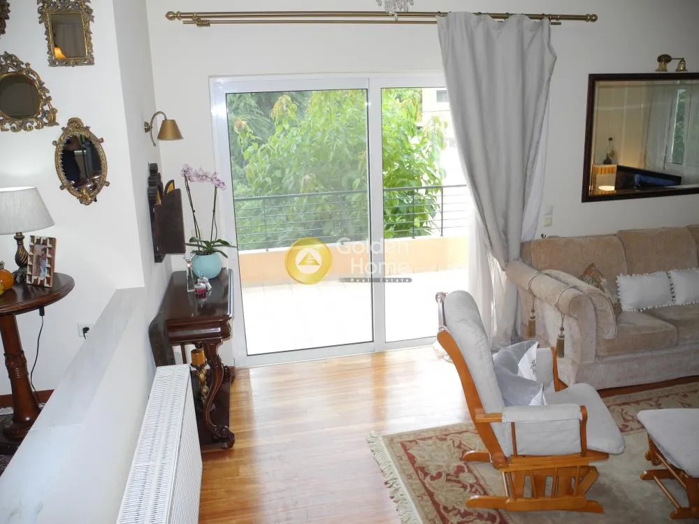 Séjour - Maison 3 pièces à GR