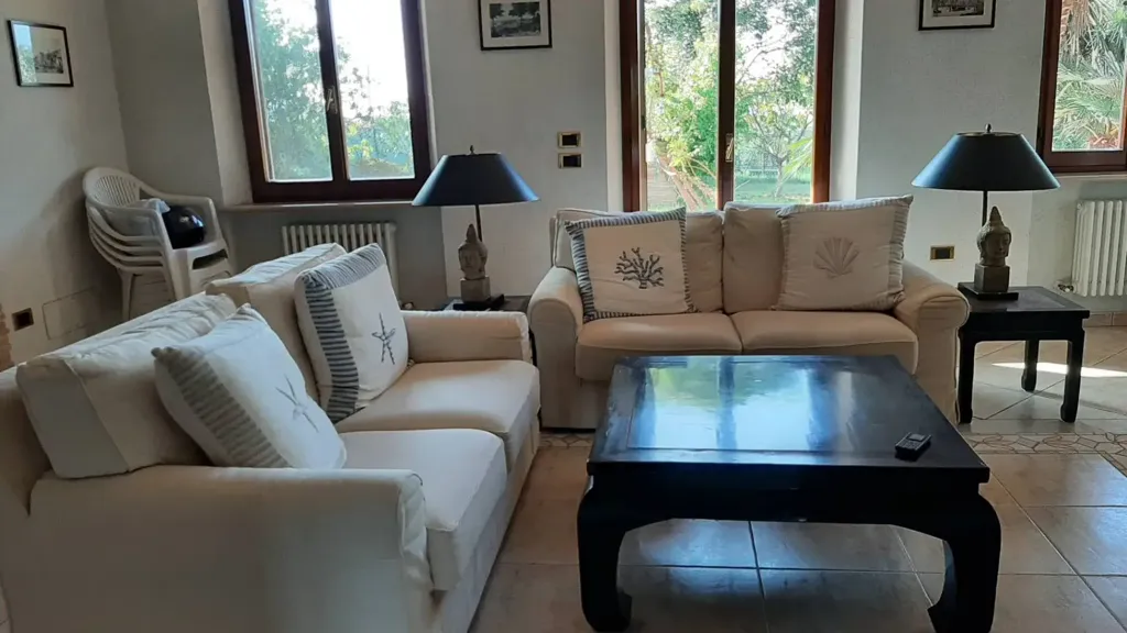 Elutuba - Colonial House with Panoramic View in Carignano