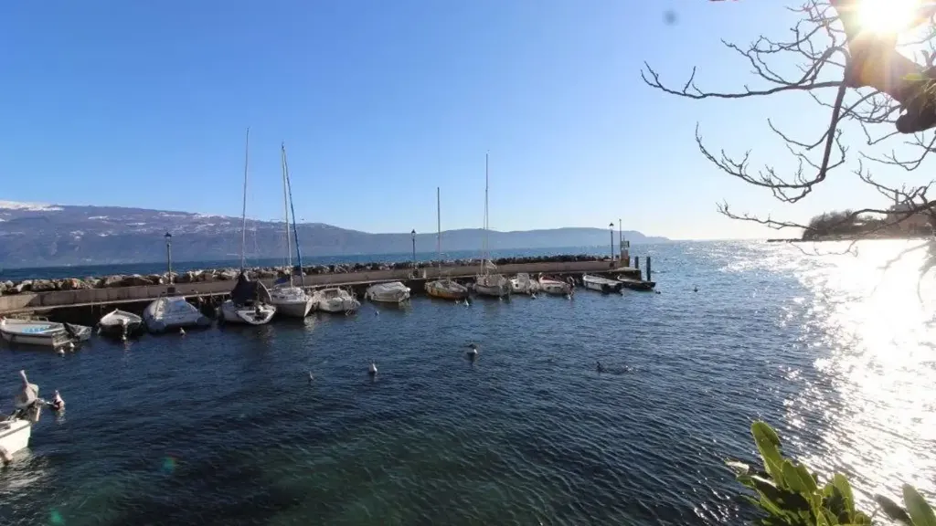 New Studio with Panoramic Loggia in Toscolano Maderno