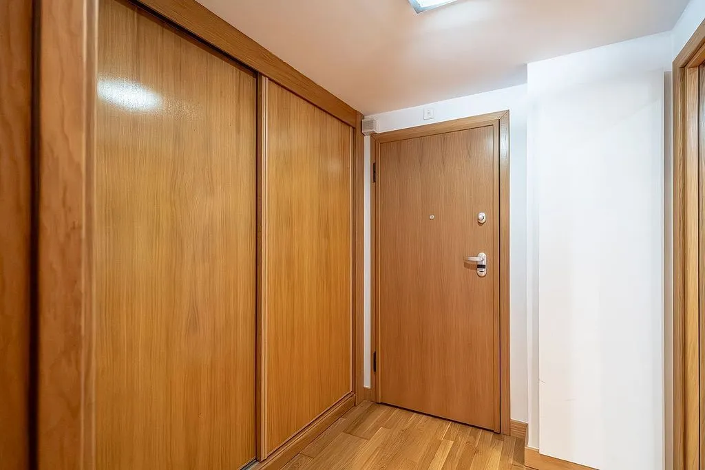 Toad - 1-Bed Flat with Pool in Legazpi
