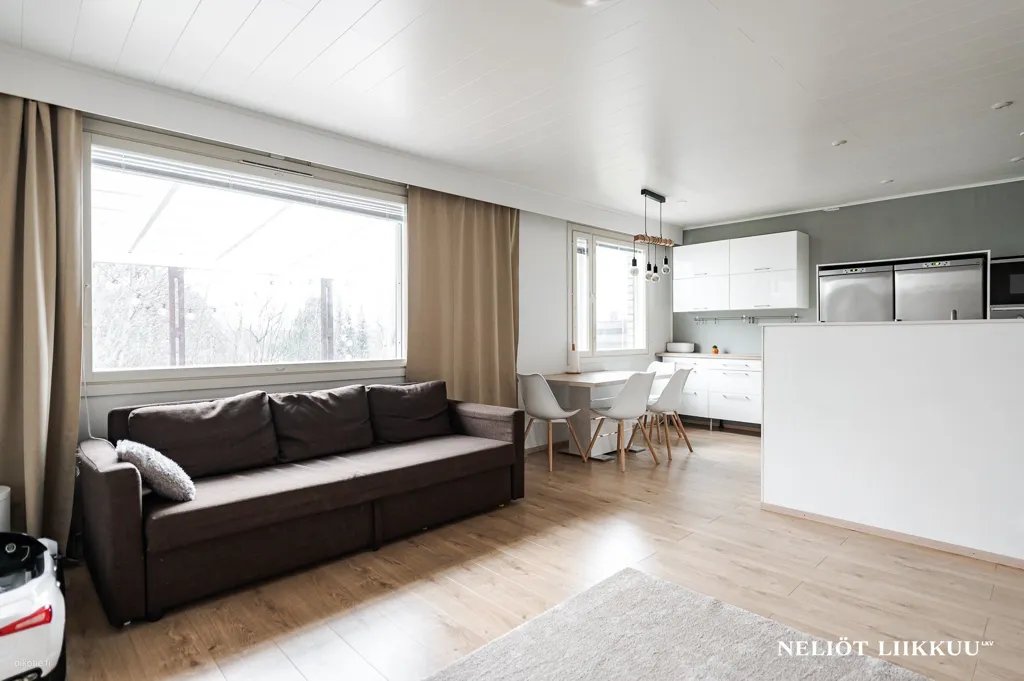 4-toaline maja asukohas FI