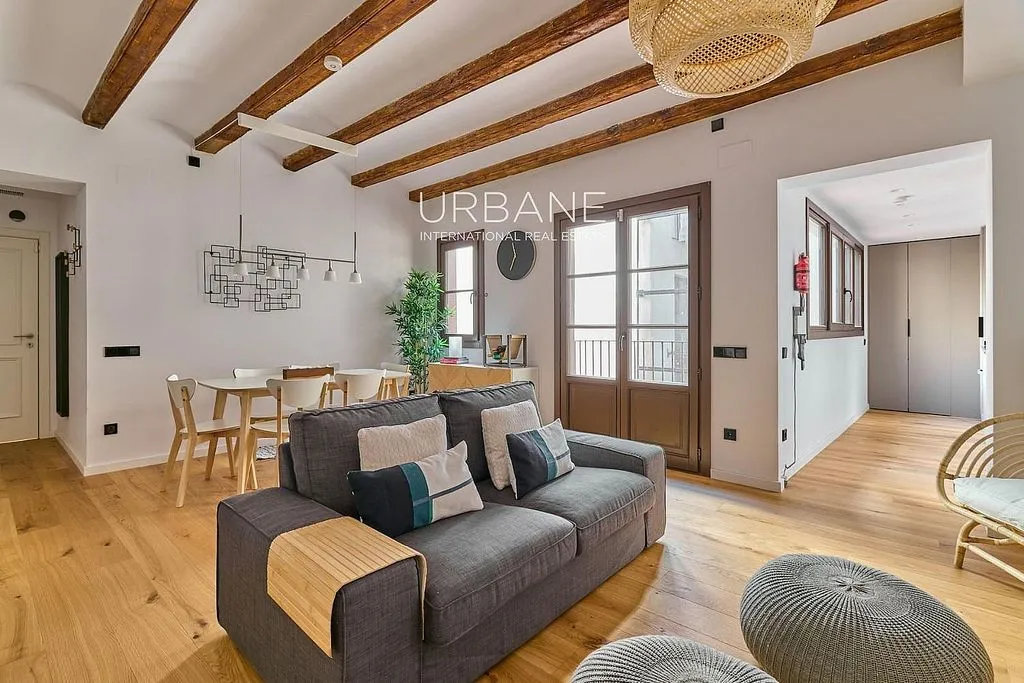 Séjour - Apartment with Balcony in Barcelona's Gothic Quarter