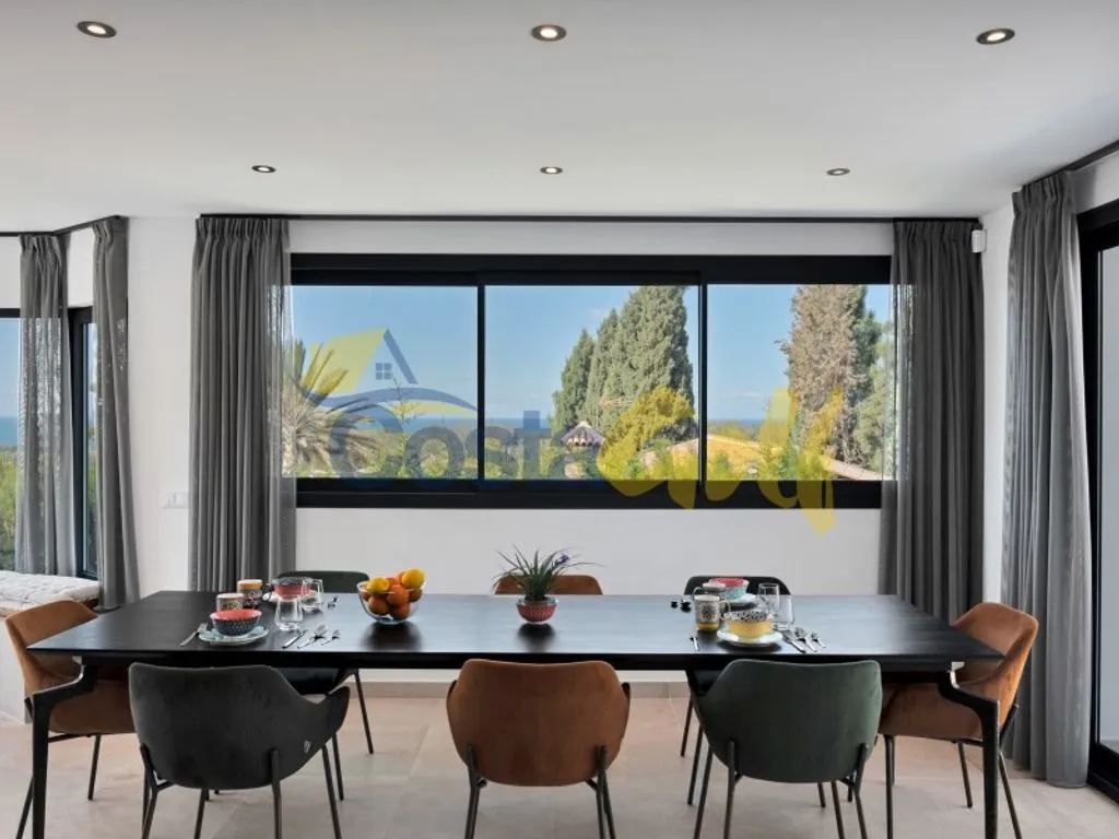 Salle à manger - Luxury Villa with Pool in Elviria, Marbella