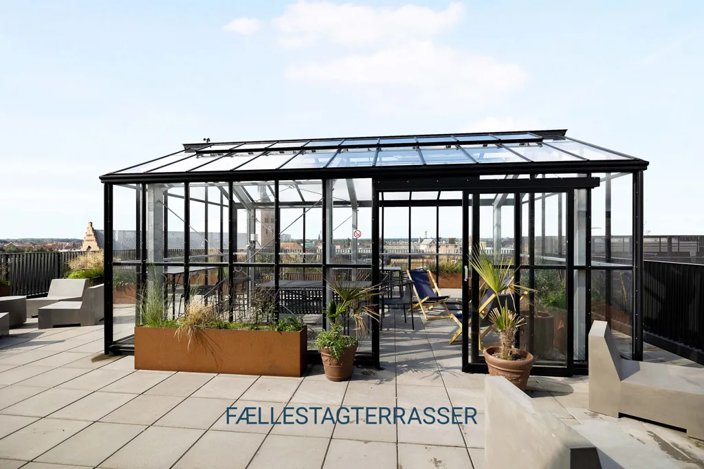 Terrasse - Modern Apartment with Central Location in Odense