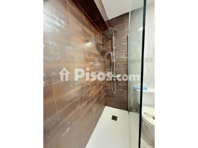 Salles de bain - Appartement 3 pièces à ES