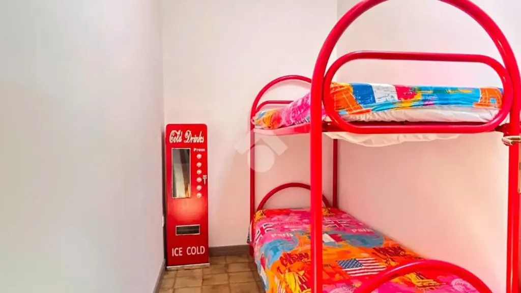 Magamistoad - First Floor Apartment with Terrace in Scalea